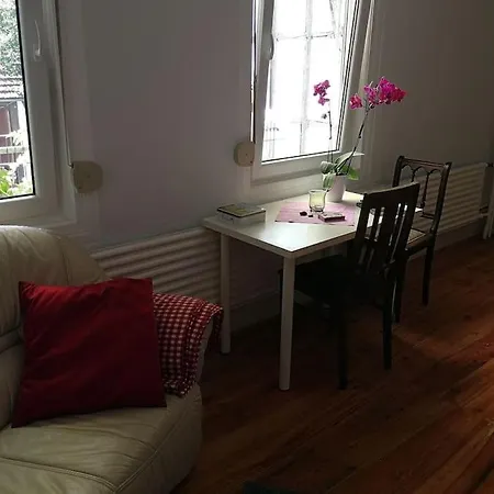 Am Nibelungensteig Unter Der Burg *